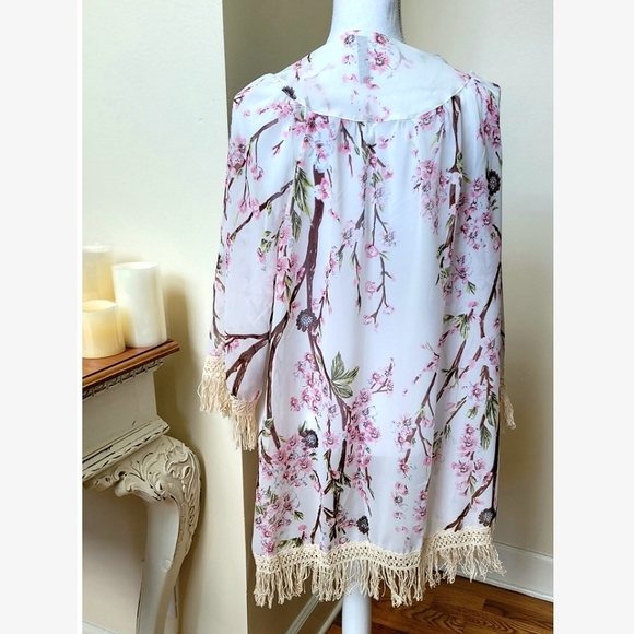 Cherry Blossom Maternity Wrap Shawl with Fringe Hem NWT - Picture 7 of 10